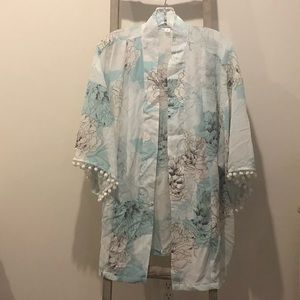 Never worn pom pom sleeved floral kimono